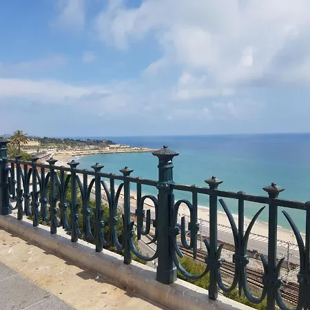 Apartamento Con Encanto En El Centro Tarragona